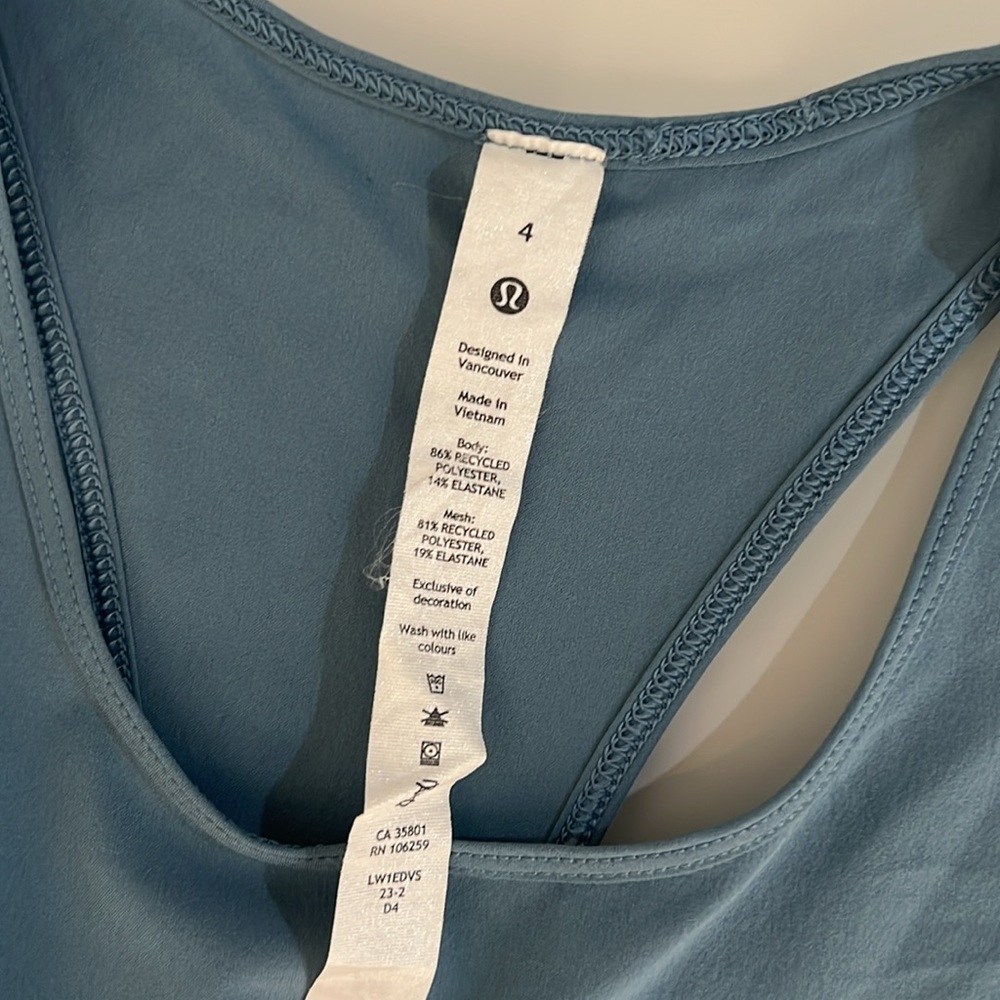 NWOT / Lululemon Side Pleats Tennis Tank Top - Picture 10 of 10